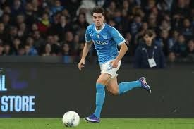 [图]意甲-普利西奇双响拉比奥特世界波 米兰3-2登顶