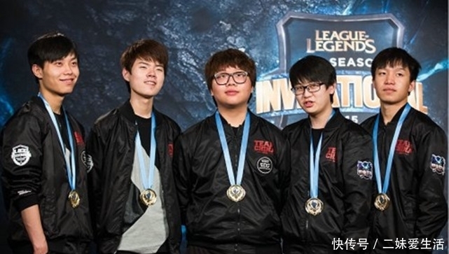 球趋势的幕 球趋势的幕